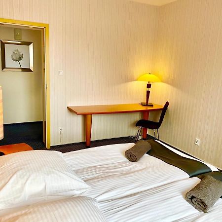 Las Slupski Premium Business Apartament Nr 7 Wifi Netflix Smart Tv50 Two Bedrooms Two Extra Large Double Beds Up To 6 People Full Pleasure Quality Stay (Adults Only) Экстерьер фото