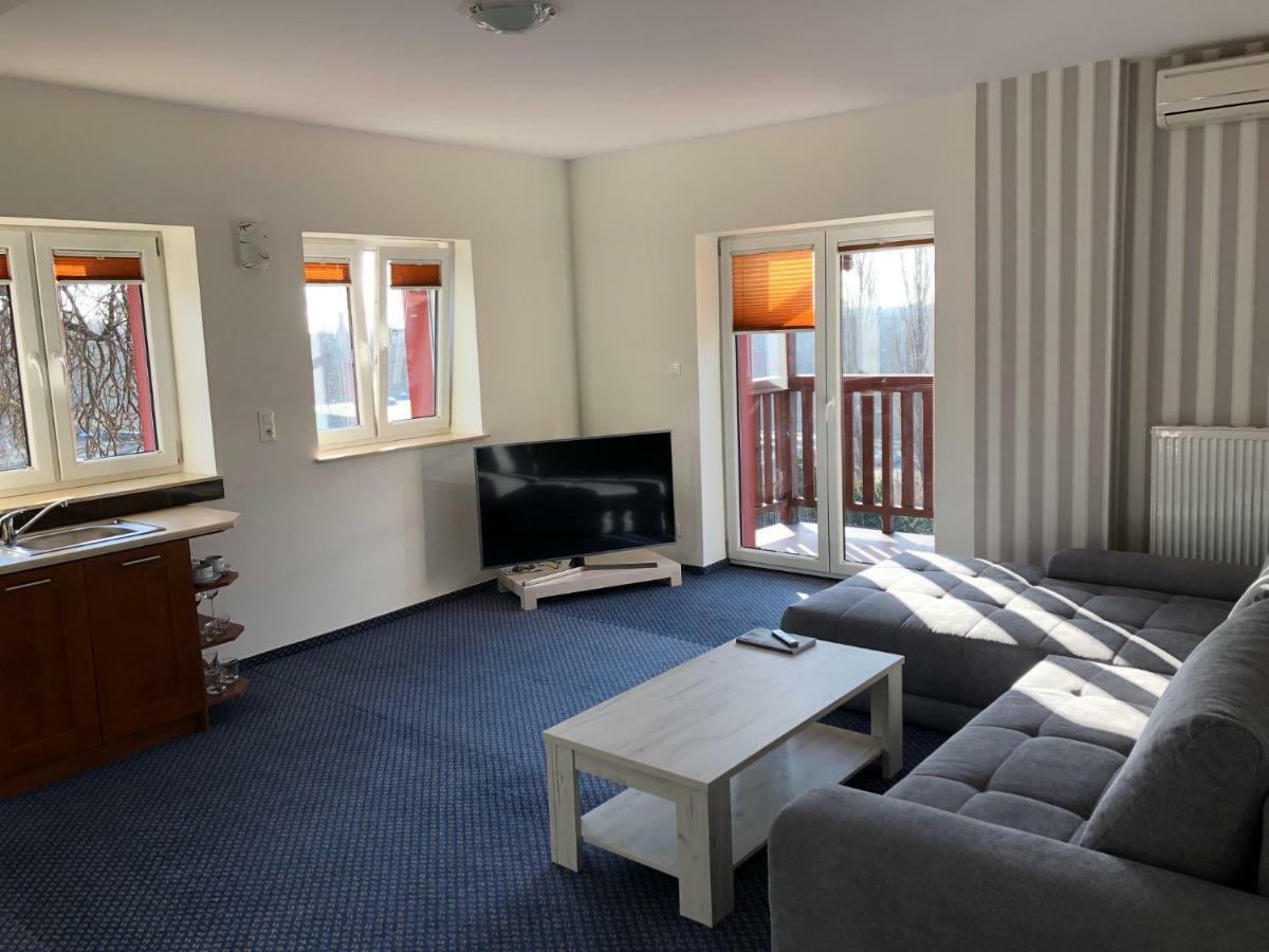 Las Slupski Premium Business Apartament Nr 7 Wifi Netflix Smart Tv50 Two Bedrooms Two Extra Large Double Beds Up To 6 People Full Pleasure Quality Stay (Adults Only) Экстерьер фото